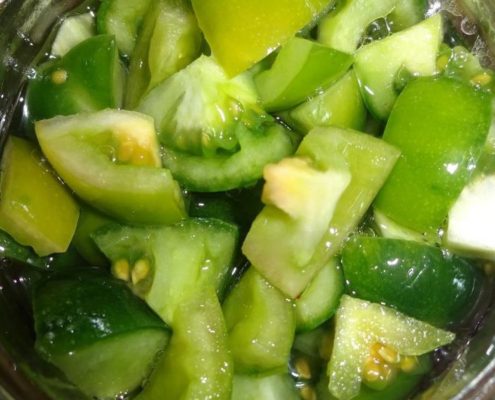 ricetta pugliese su come preparare i pomodori verdi sott'olio