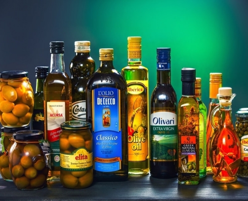 Olio Evo, presenza di idrocarburi e plastificanti: nel mirino marchi italiani