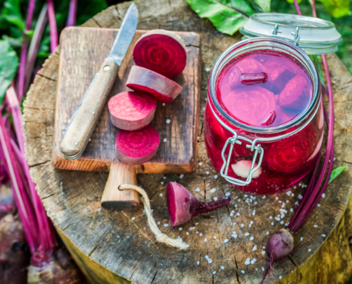 Barbabietola rossa sott’olio: conserva alleata del nostro organismo