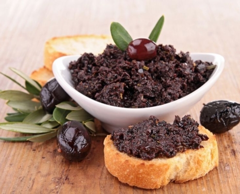 Tapenade: una salsa provenzale alle Olive Nere